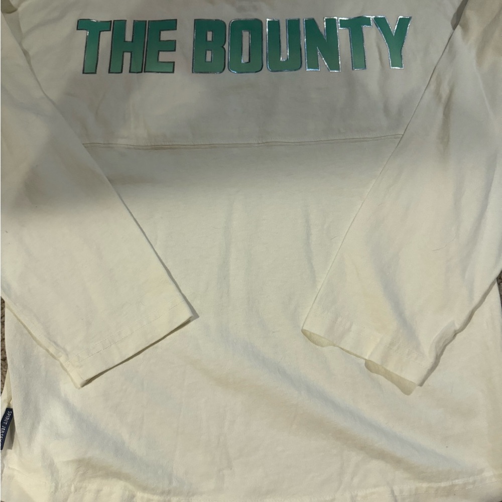 Disney Parks The Mandalorian Baby Yoda The Bounty Youth Spirit Jersey XL NWT